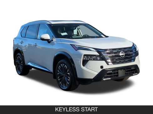 New 2026 Nissan Rogue Platinum image 2