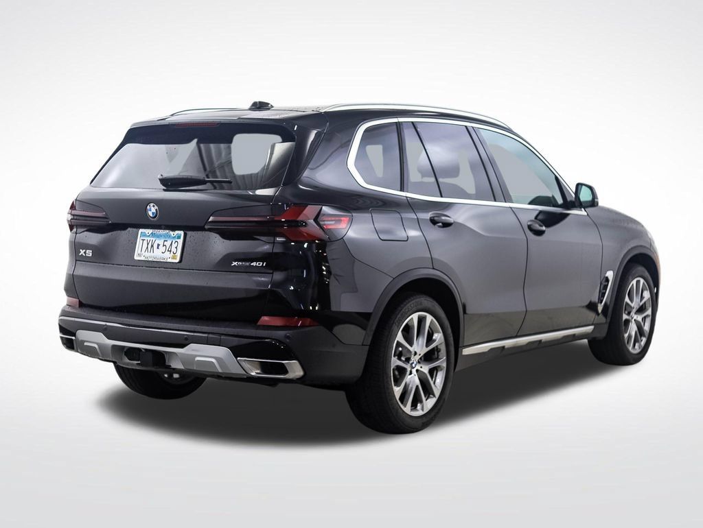 Used 2026 BMW X5 xDrive40i AWD/4WD image 5