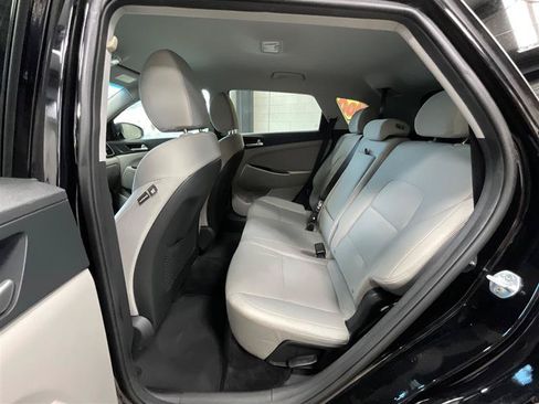 Used 2020 Hyundai Tucson Value FWD image 22