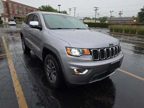 Used 2020 Jeep Grand Cherokee Limited AWD/4WD image 13