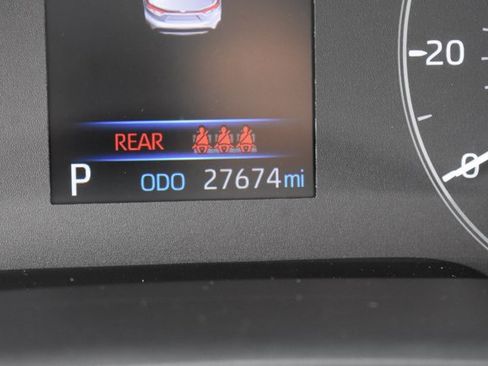 Used 2024 Toyota Corolla LE FWD image 21