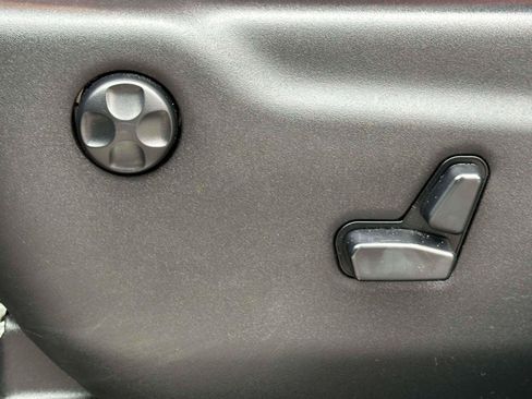 Used 2020 Dodge Durango R/T w/ Technology Group image 15