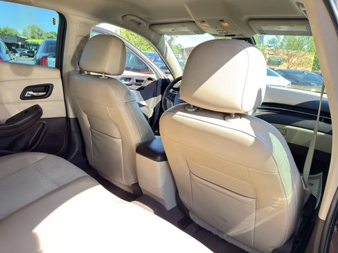 Used 2015 Chevrolet Malibu LT w/ Power Convenience Package FWD image 17