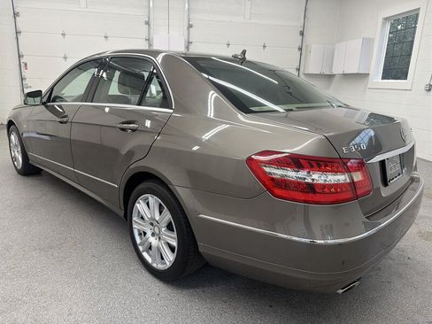 Used 2012 Mercedes-Benz E 350 4MATIC Sedan image 7