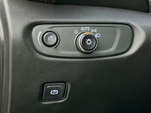 Used 2020 Chevrolet Blazer RS image 16