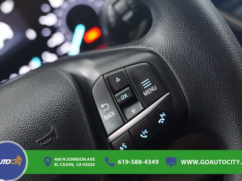 Used 2020 Ford Escape SE FWD image 21