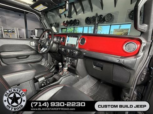 Used 2021 Jeep Gladiator Rubicon AWD/4WD image 22