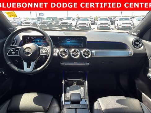 Used 2021 Mercedes-Benz GLB 250 image 16