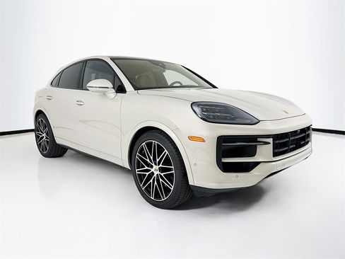 New 2026 Porsche Cayenne Coupe image 7