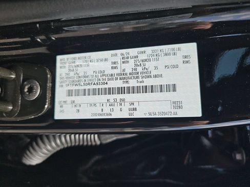 Used 2024 Ford F150 Lariat w/ Equipment Group 502A High AWD/4WD image 35