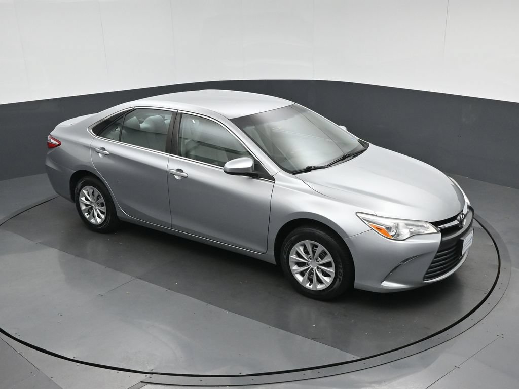 Used 2017 Toyota Camry LE FWD image 52