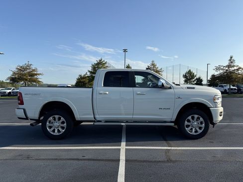 Used 2022 RAM 3500 Laramie image 9