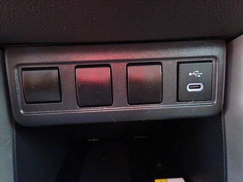 Certified 2023 Toyota Corolla Cross AWD Hybrid w/ Moonroof Package image 19