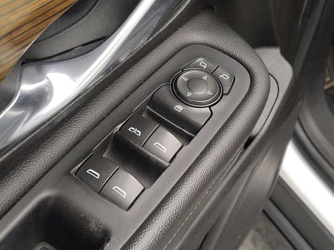 Used 2018 GMC Terrain SLE FWD image 27