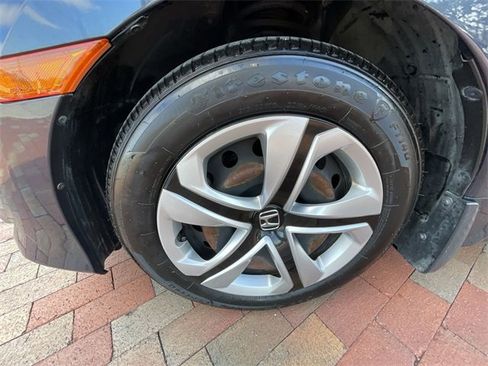 Used 2018 Honda Civic LX image 10