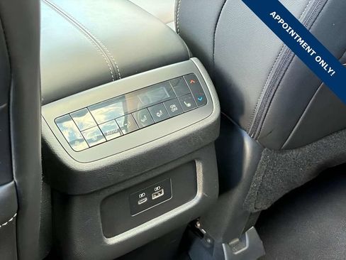 Used 2023 Nissan Pathfinder SL w/ SL Premium Package AWD/4WD image 12