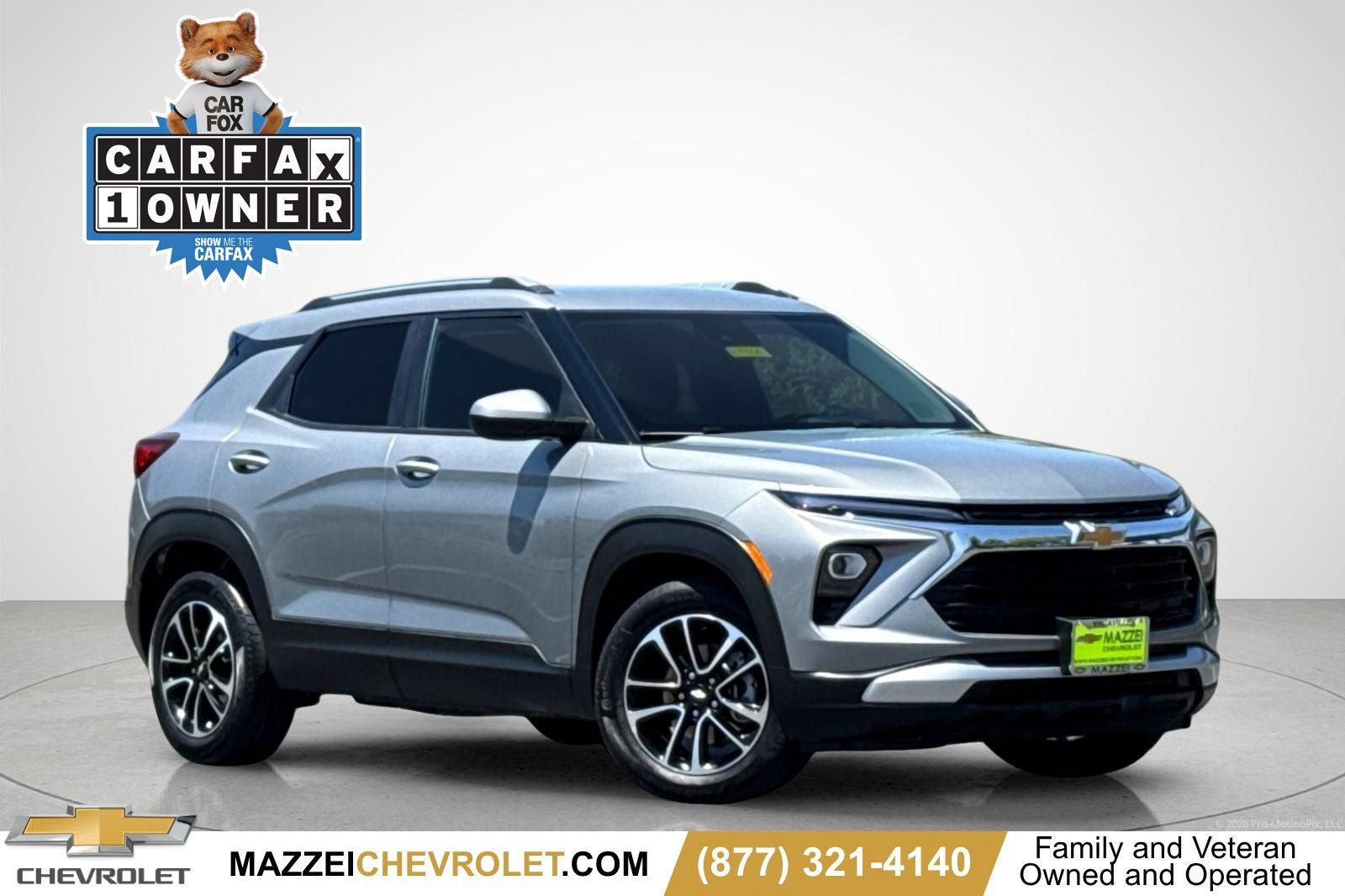 Used 2025 Chevrolet TrailBlazer LT FWD image 1