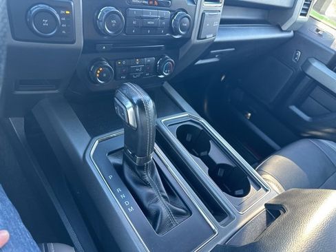 Used 2017 Ford F150 Raptor w/ Equipment Group 801A Mid image 21