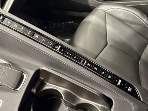 Used 2023 Chevrolet Corvette Stingray Preferred Cpe w/ Z51 Performance Package image 34