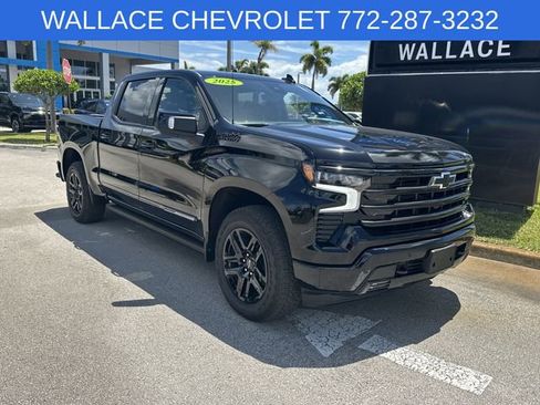 Certified 2025 Chevrolet Silverado 1500 High Country w/ Midnight Edition AWD/4WD image 4