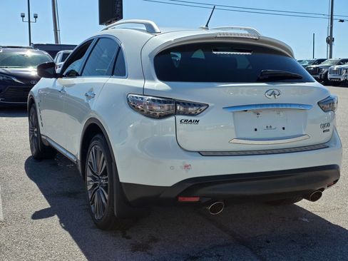 Used 2017 INFINITI QX70 2WD w/ Limited Package image 5