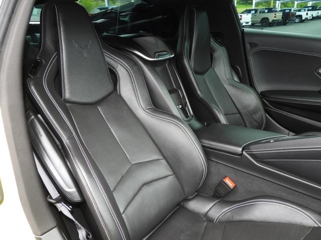Used 2020 Chevrolet Corvette Stingray Preferred Cpe w/ 2LT Preferred Equipment Group RWD image 35