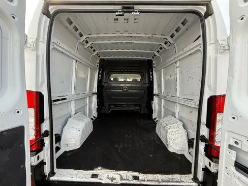 Used 2021 RAM ProMaster 2500 FWD image 29