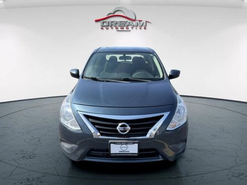 Used 2017 Nissan Versa S Plus FWD image 2