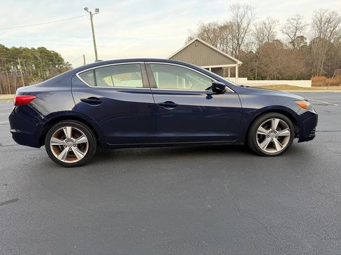Used 2013 Acura ILX w/ Premium Package image 9