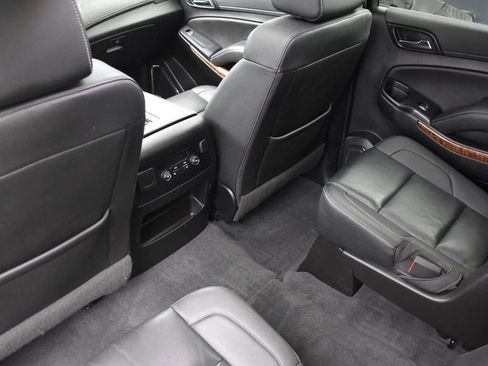 Used 2020 Chevrolet Suburban Premier w/ RST 6.2L Performance Edition image 23