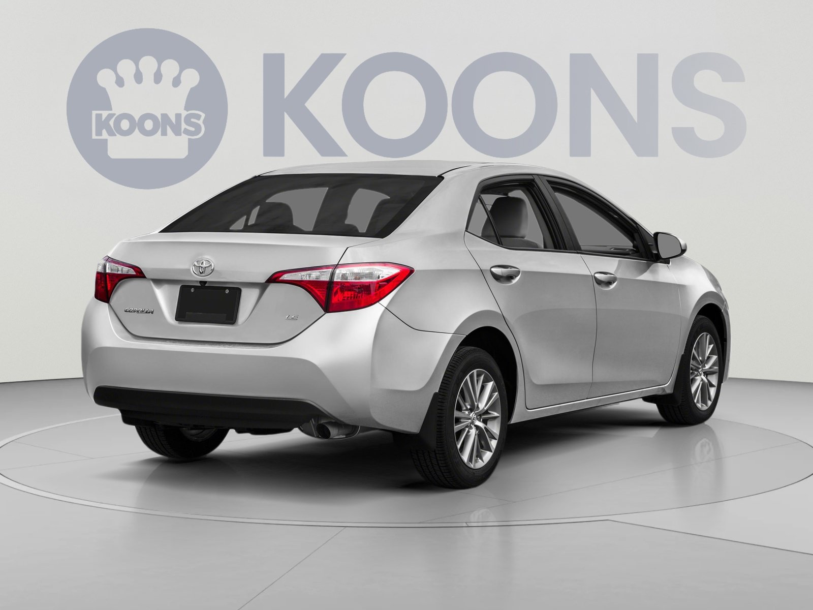 Used 2015 Toyota Corolla LE FWD image 2