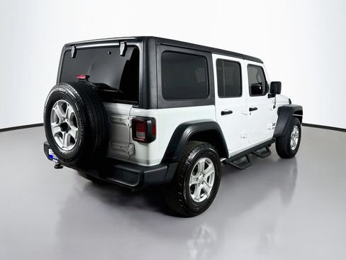 Used 2018 Jeep Wrangler Unlimited Sport S AWD/4WD image 8
