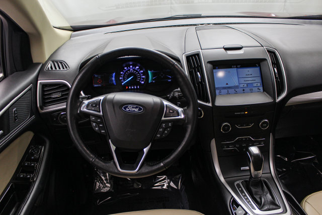 Used 2018 Ford Edge SEL w/ Equipment Group 201A AWD/4WD image 17