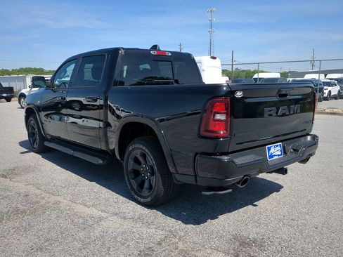 New 2026 RAM 1500 Big Horn AWD/4WD image 5