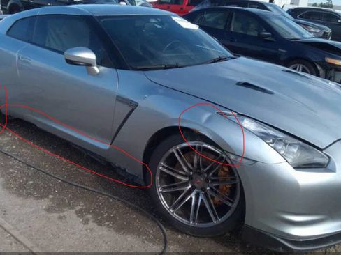 Used 2010 Nissan GT-R Premium image 60