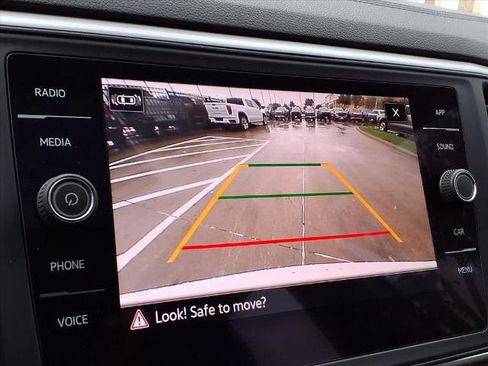 Used 2021 Volkswagen Atlas SE w/ Panoramic Sunroof Package image 6