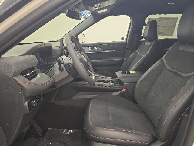 Used 2026 Ford Explorer ST AWD/4WD image 22