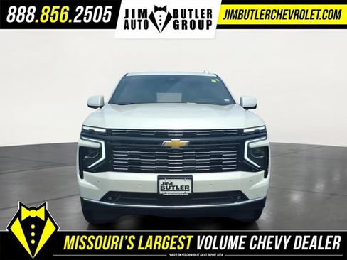 Used 2025 Chevrolet Tahoe High Country AWD/4WD image 29