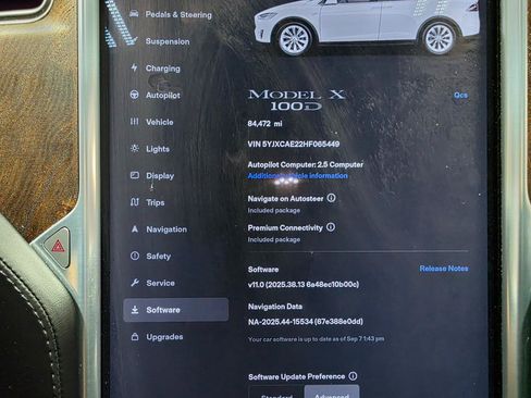 Used 2017 Tesla Model X 100D AWD/4WD image 40