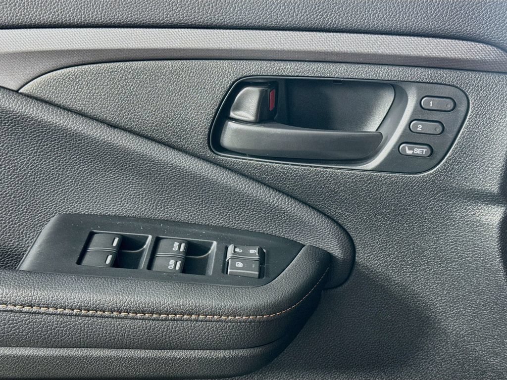 Used 2023 Honda Passport TrailSport image 14