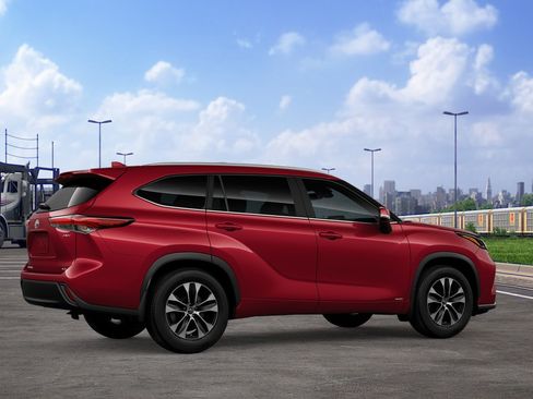 New 2026 Toyota Highlander XLE AWD/4WD image 11