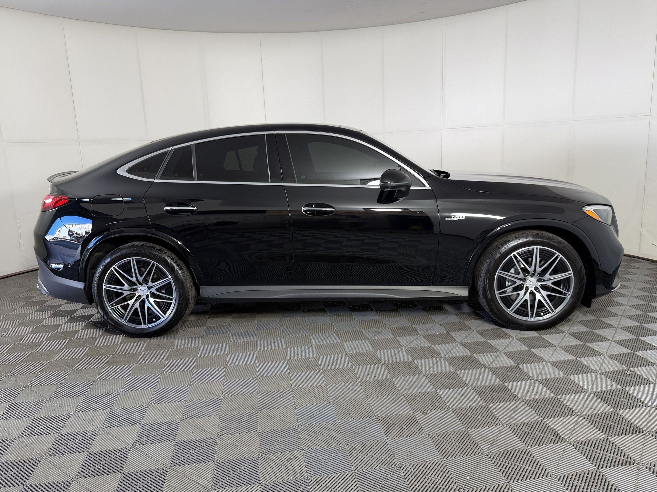 Used 2025 Mercedes-Benz GLC 43 AMG 4MATIC Coupe image 8