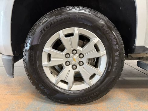 Used 2019 Chevrolet Colorado LT AWD/4WD image 8