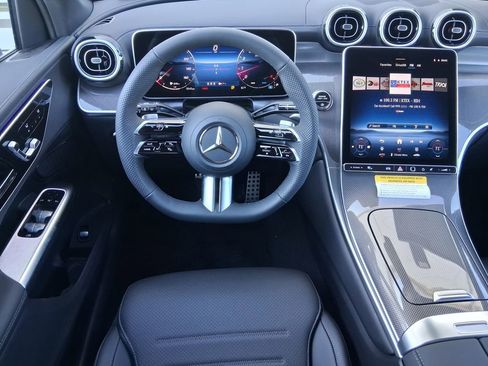New 2026 Mercedes-Benz GLC 300 image 13