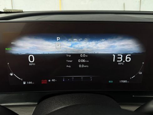 Certified 2025 Kia Sportage X-Line Prestige image 13