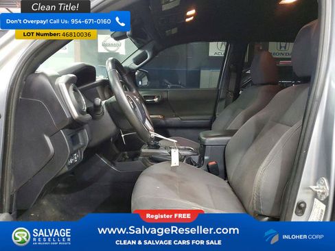 Used 2019 Toyota Tacoma TRD Off-Road image 9