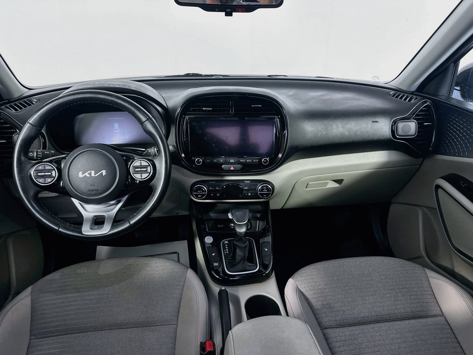 Used 2023 Kia Soul EX FWD image 23