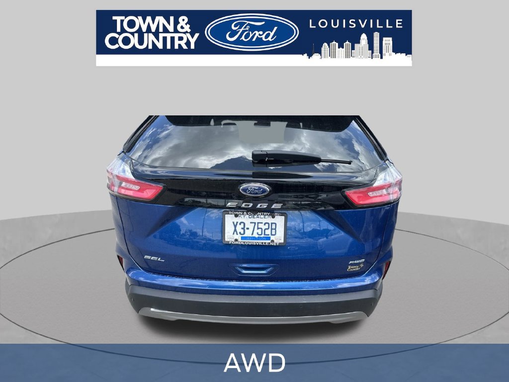 Used 2023 Ford Edge SEL w/ Convenience Package AWD/4WD image 5