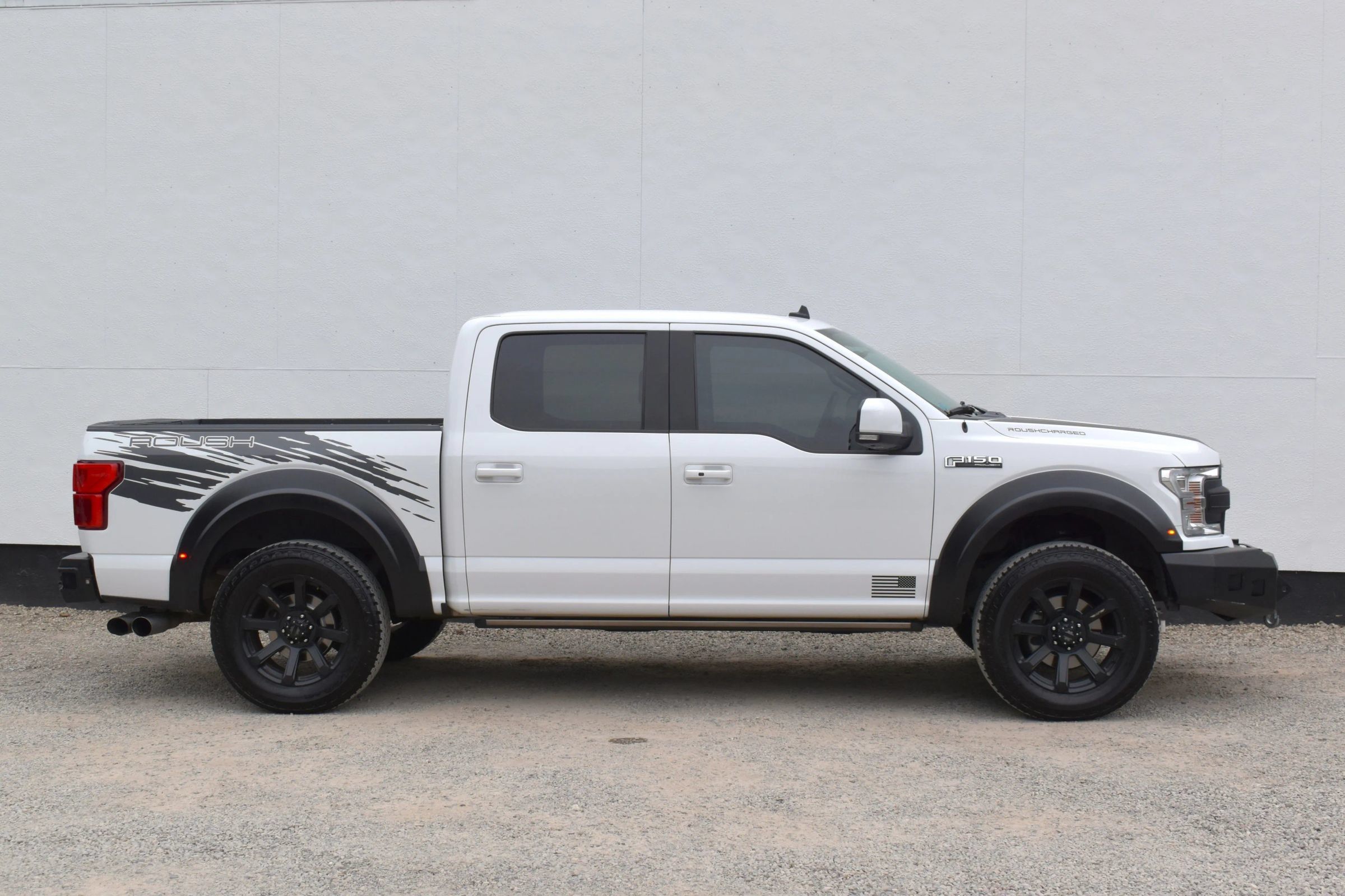 Used 2019 Ford F150 Lariat w/ Equipment Group 502A Luxury AWD/4WD image 6