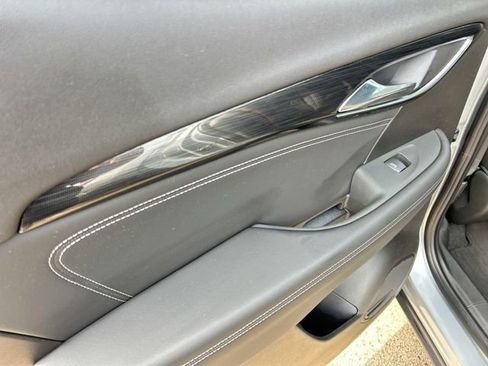 Used 2023 Buick Envision Essence w/ Sport Touring Package image 20